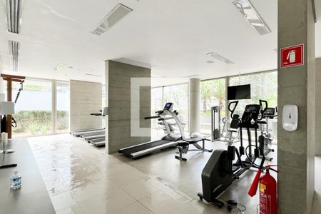 Apartamento para alugar com 30m², 1 quarto e 1 vaga Apartamento para alugar com 30m², 1 quarto e 1 vagaÁrea Comum - Academia