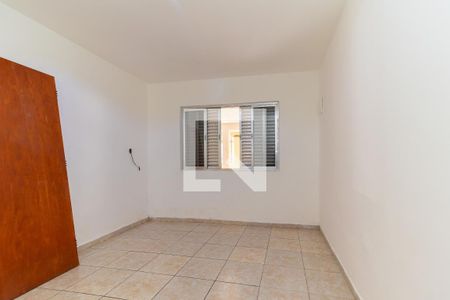 Casa 1 - Quarto 1 de casa à venda com 6 quartos, 313m² em Jardim das Camélias, São Paulo