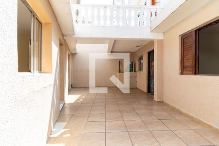 Casa à venda com 313m², 6 quartos e 7 vagasCasa 1 - Quintal