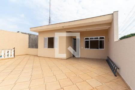 Casa à venda com 313m², 6 quartos e 7 vagasCasa 2 - Sacada