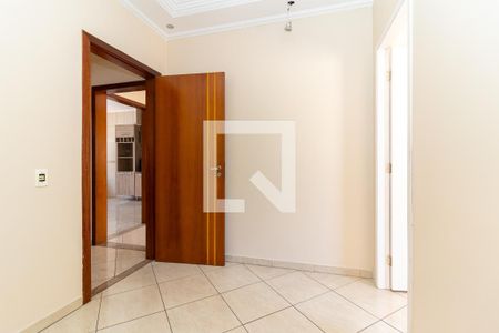 Casa à venda com 313m², 6 quartos e 7 vagasCasa 2 - Quarto 2