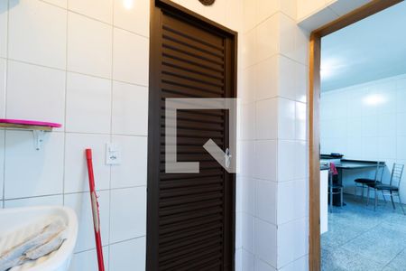 Casa à venda com 232m², 2 quartos e 3 vagasÁrea de Serviço