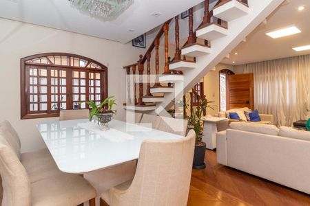 Sala de Jantar de casa à venda com 4 quartos, 210m² em Vila Carrao, São Paulo