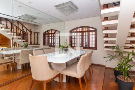 Sala de Jantar de casa à venda com 4 quartos, 210m² em Vila Carrao, São Paulo