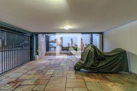 Casa à venda com 435m², 3 quartos e 3 vagas Casa à venda com 435m², 3 quartos e 3 vagasGaragem