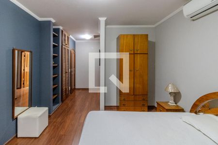 Casa à venda com 435m², 3 quartos e 3 vagas Casa à venda com 435m², 3 quartos e 3 vagasSuite 2