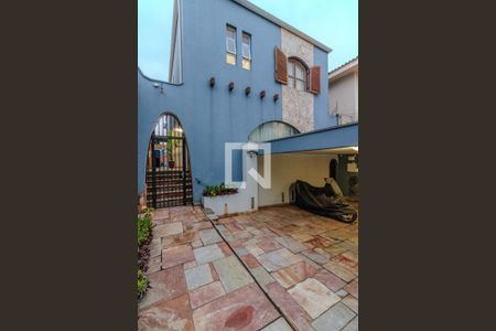 Casa à venda com 435m², 3 quartos e 3 vagas Casa à venda com 435m², 3 quartos e 3 vagasGaragem