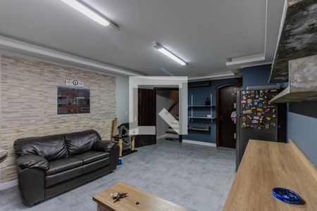 Casa à venda com 435m², 3 quartos e 3 vagas Casa à venda com 435m², 3 quartos e 3 vagasÁrea de Serviço