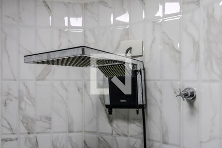 Casa à venda com 435m², 3 quartos e 3 vagas Casa à venda com 435m², 3 quartos e 3 vagasBanheiro da Suíte 1