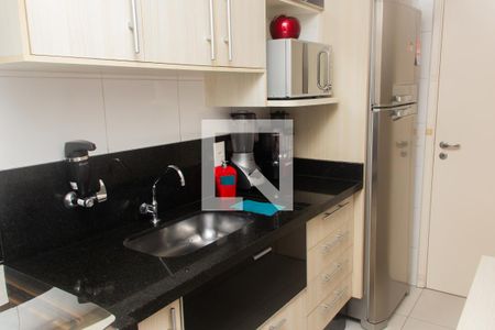 Apartamento à venda com 52m², 2 quartos e 1 vaga Apartamento à venda com 52m², 2 quartos e 1 vagaCozinha