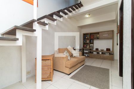 Sala de casa à venda com 5 quartos, 284m² em Teresópolis, Porto Alegre