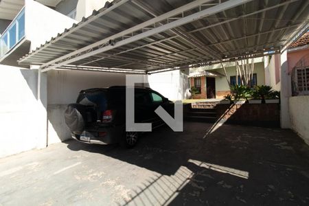 Casa à venda com 284m², 5 quartos e 2 vagas Casa à venda com 284m², 5 quartos e 2 vagasGaragem