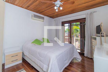 Casa à venda com 284m², 5 quartos e 2 vagas Casa à venda com 284m², 5 quartos e 2 vagasQuarto 4 - Suíte