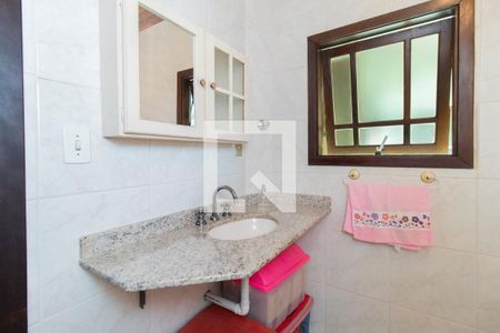 Casa à venda com 284m², 5 quartos e 2 vagas Casa à venda com 284m², 5 quartos e 2 vagasBanheiro do Quarto 5 - Segundo andar