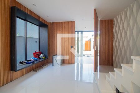 Sala  de casa de condomínio para alugar com 4 quartos, 400m² em Recreio dos Bandeirantes, Rio de Janeiro