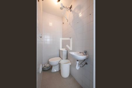 Apartamento para alugar com 76m², 2 quartos e 2 vagas Apartamento para alugar com 76m², 2 quartos e 2 vagasÁrea de Serviço - Banheiro