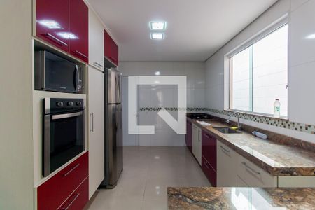 Cozinha de casa à venda com 2 quartos, 120m² em Vila Darli, São Paulo