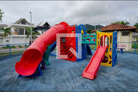 Casa de condomínio à venda com 350m², 4 quartos e 3 vagasÁrea comum