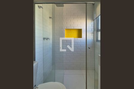 Casa de condomínio à venda com 350m², 4 quartos e 3 vagasBanheiro 4