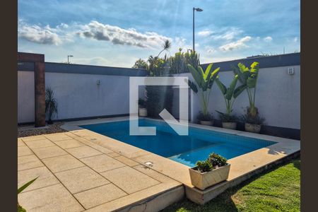 Casa de condomínio à venda com 350m², 4 quartos e 3 vagasÁrea comum