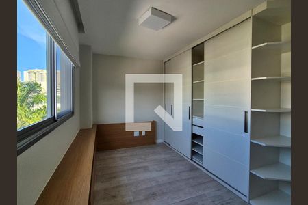 Casa de condomínio à venda com 350m², 4 quartos e 3 vagasQuarto 4