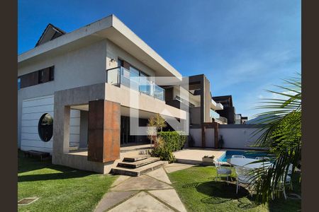 Casa de condomínio à venda com 350m², 4 quartos e 3 vagasÁrea comum