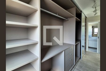 Casa de condomínio à venda com 350m², 4 quartos e 3 vagasQuarto