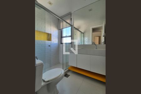 Casa de condomínio à venda com 350m², 4 quartos e 3 vagasBanheiro 4