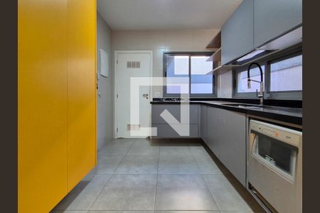 Casa de condomínio à venda com 350m², 4 quartos e 3 vagasCozinha