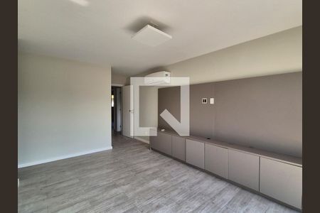 Casa de condomínio à venda com 350m², 4 quartos e 3 vagasQuarto