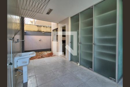 Casa de condomínio à venda com 350m², 4 quartos e 3 vagasÁrea de Serviço