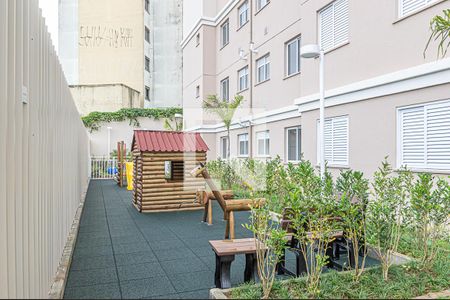 Apartamento à venda com 44m², 2 quartos e sem vaga Apartamento à venda com 44m², 2 quartos e sem vagaÁrea comum - Playground