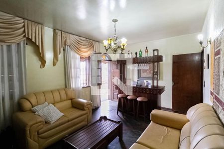 Sala 1 de casa à venda com 4 quartos, 180m² em Santa Terezinha, Belo Horizonte