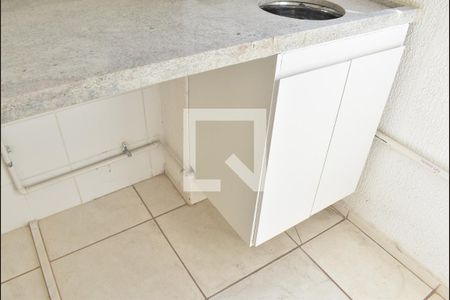 Apartamento para alugar com 50m², 2 quartos e 1 vagaÁrea de Serviço - Armário