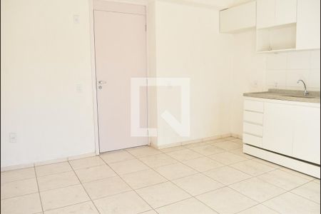 Apartamento para alugar com 50m², 2 quartos e 1 vagaSala