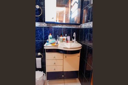 Casa à venda com 203m², 3 quartos e 2 vagasBanheiro da Suíte 1