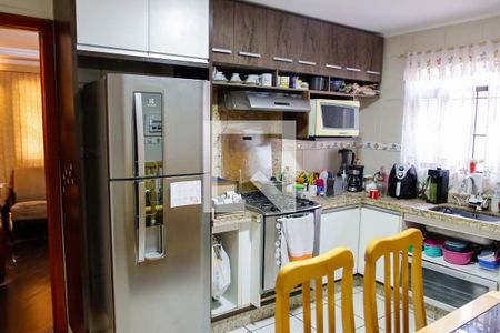 Casa à venda com 203m², 3 quartos e 2 vagasCozinha