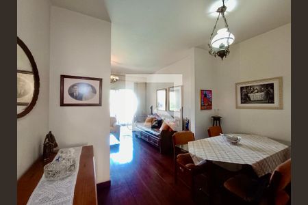 Sala  de apartamento para alugar com 3 quartos, 120m² em Jardim Botânico, Rio de Janeiro
