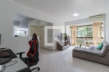 Sala de apartamento à venda com 1 quarto, 58m² em Jardim do Salso, Porto Alegre