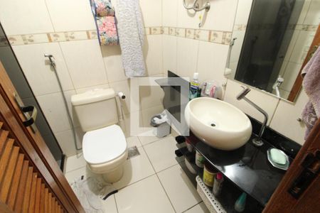 Banheiro de apartamento à venda com 2 quartos, 55m² em Cascadura, Rio de Janeiro