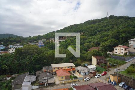 Varanda _vista  de kitnet/studio para alugar com 1 quarto, 55m² em Itacorubi, Florianópolis