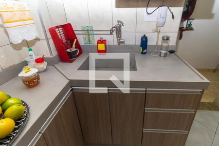 Apartamento à venda com 57m², 1 quarto e sem vagaCozinha 