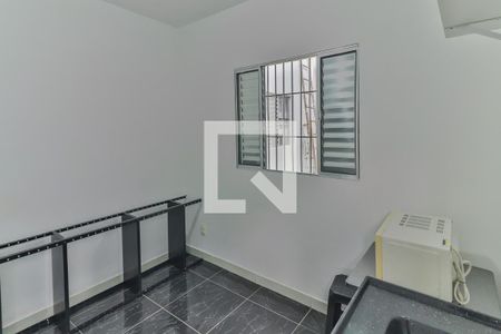 Studio de kitnet/studio para alugar com 1 quarto, 15m² em Jardim Rizzo, São Paulo