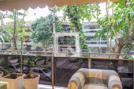 Varanda de apartamento para alugar com 4 quartos, 170m² em Barra da Tijuca, Rio de Janeiro