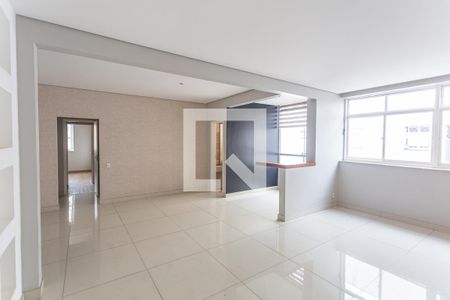 Sala de apartamento para alugar com 4 quartos, 156m² em Cruzeiro, Belo Horizonte