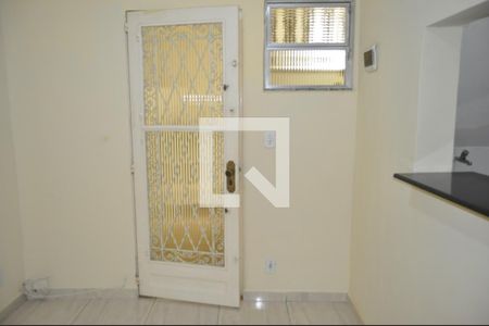 Cozinha de apartamento para alugar com 1 quarto, 50m² em Cachambi, Rio de Janeiro