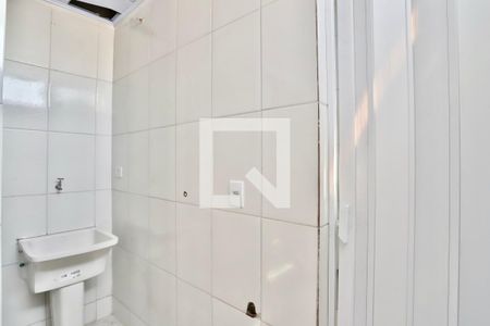 Área de Serviço de casa para alugar com 1 quarto, 40m² em Vila Bancaria, São Paulo