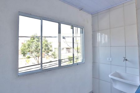 Cozinha/Área de Serviço de casa para alugar com 1 quarto, 40m² em Vila Bancaria, São Paulo
