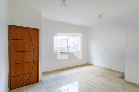 Sala de casa de condomínio para alugar com 2 quartos, 105m² em Penha de França, São Paulo