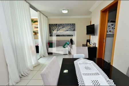 Sala de apartamento à venda com 3 quartos, 71m² em Ipiranga, Belo Horizonte